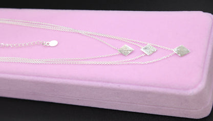 Collier Evy
